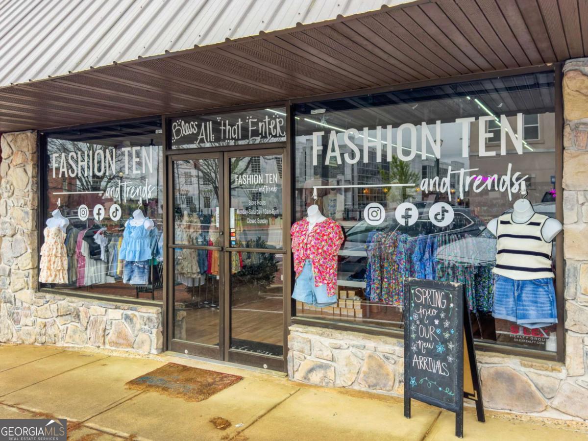 37 Court Street Jasper GA 30143