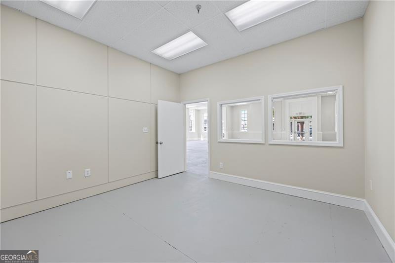 100 Broad Monroe GA 30655
