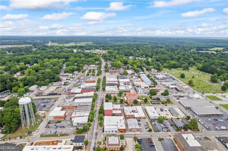 100 Broad Monroe GA 30655