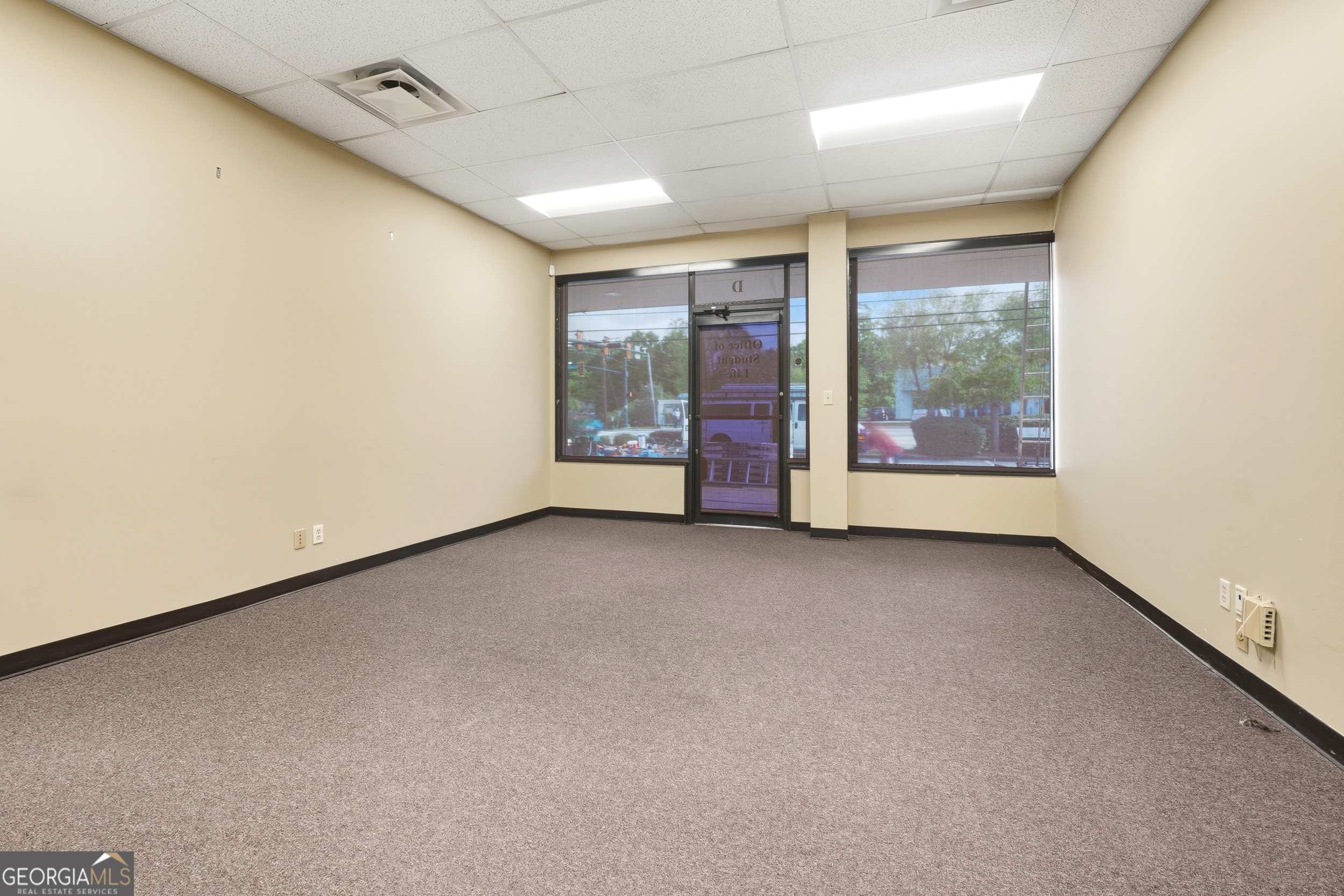 5855 Old National Highway Atlanta GA 30349