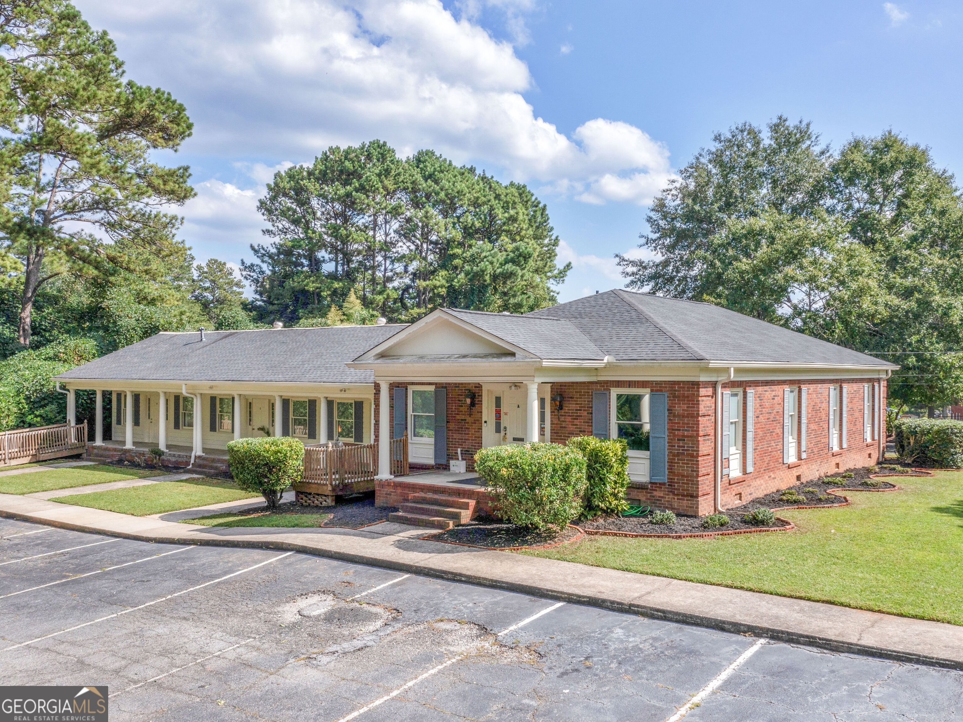 490 Bradley Drive Fayetteville GA 30214