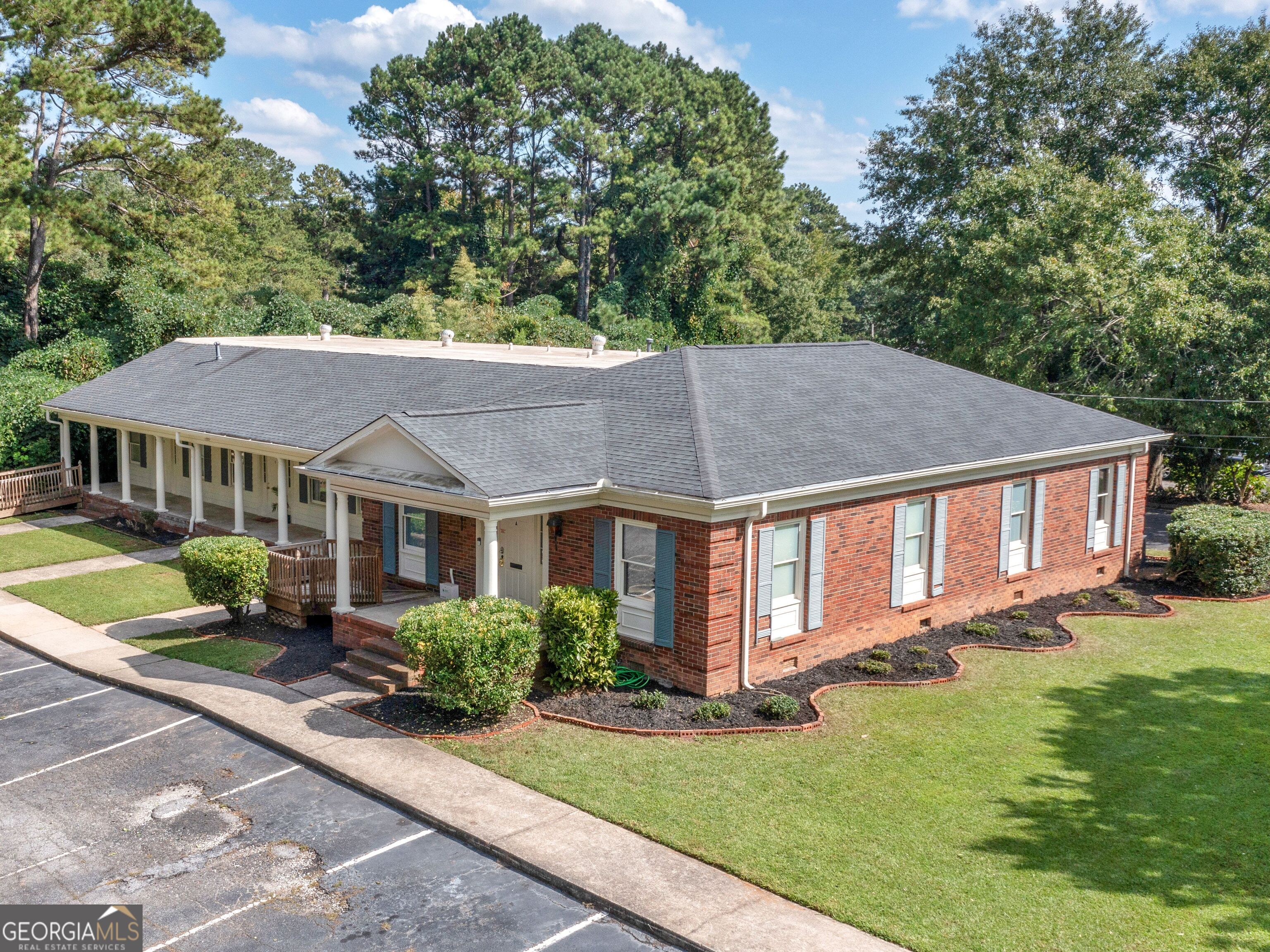 490 Bradley Drive Fayetteville GA 30214
