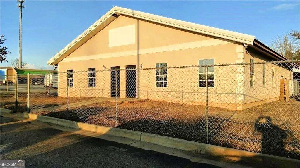 3180 Atlanta Highway Athens GA 30606