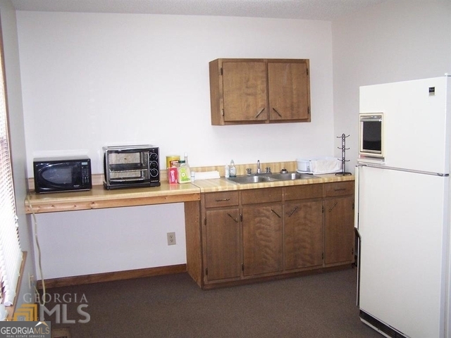 80 Washington Street Jefferson GA 30549