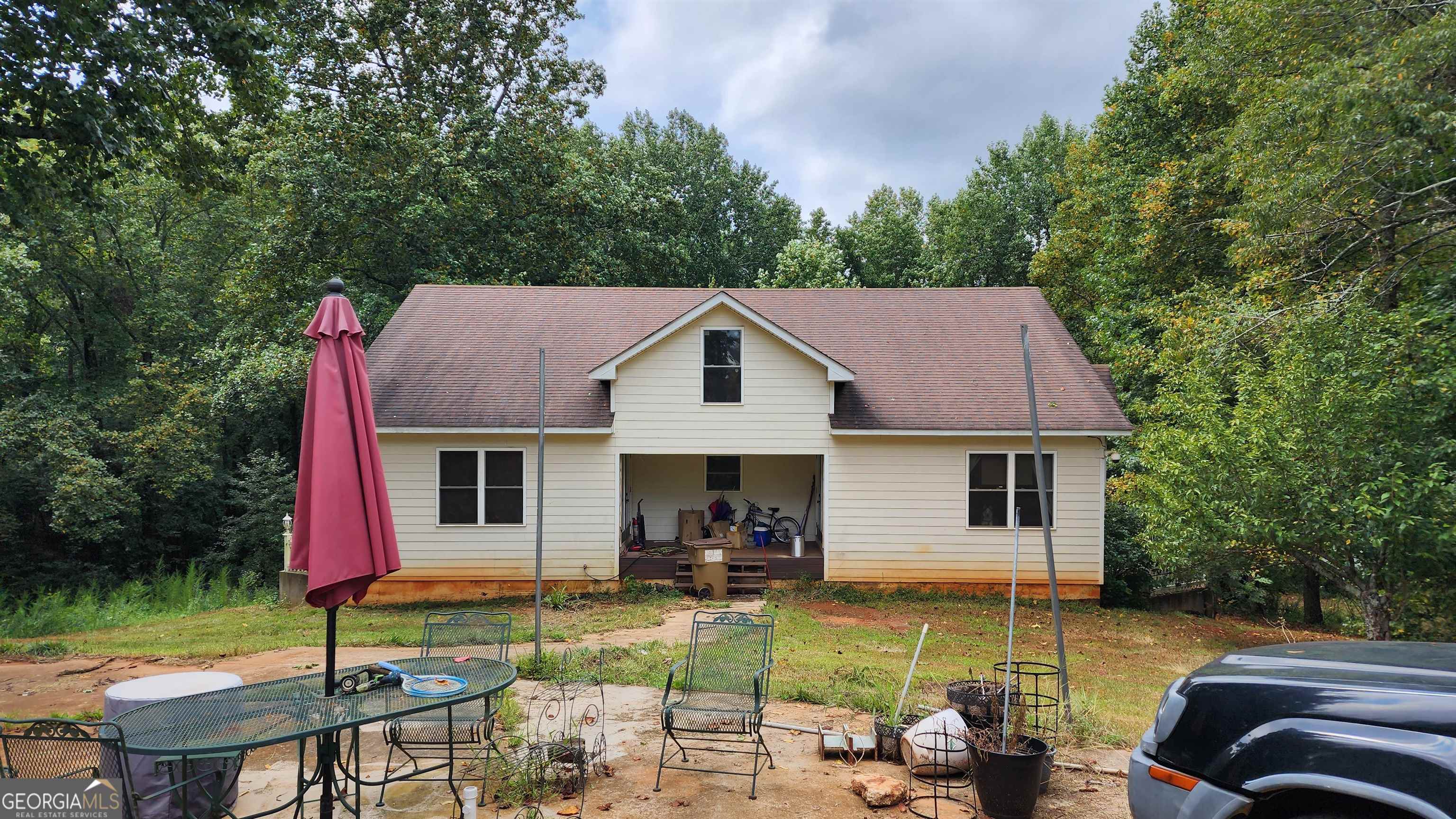 1661 Friendship Road Hoschton GA 30548
