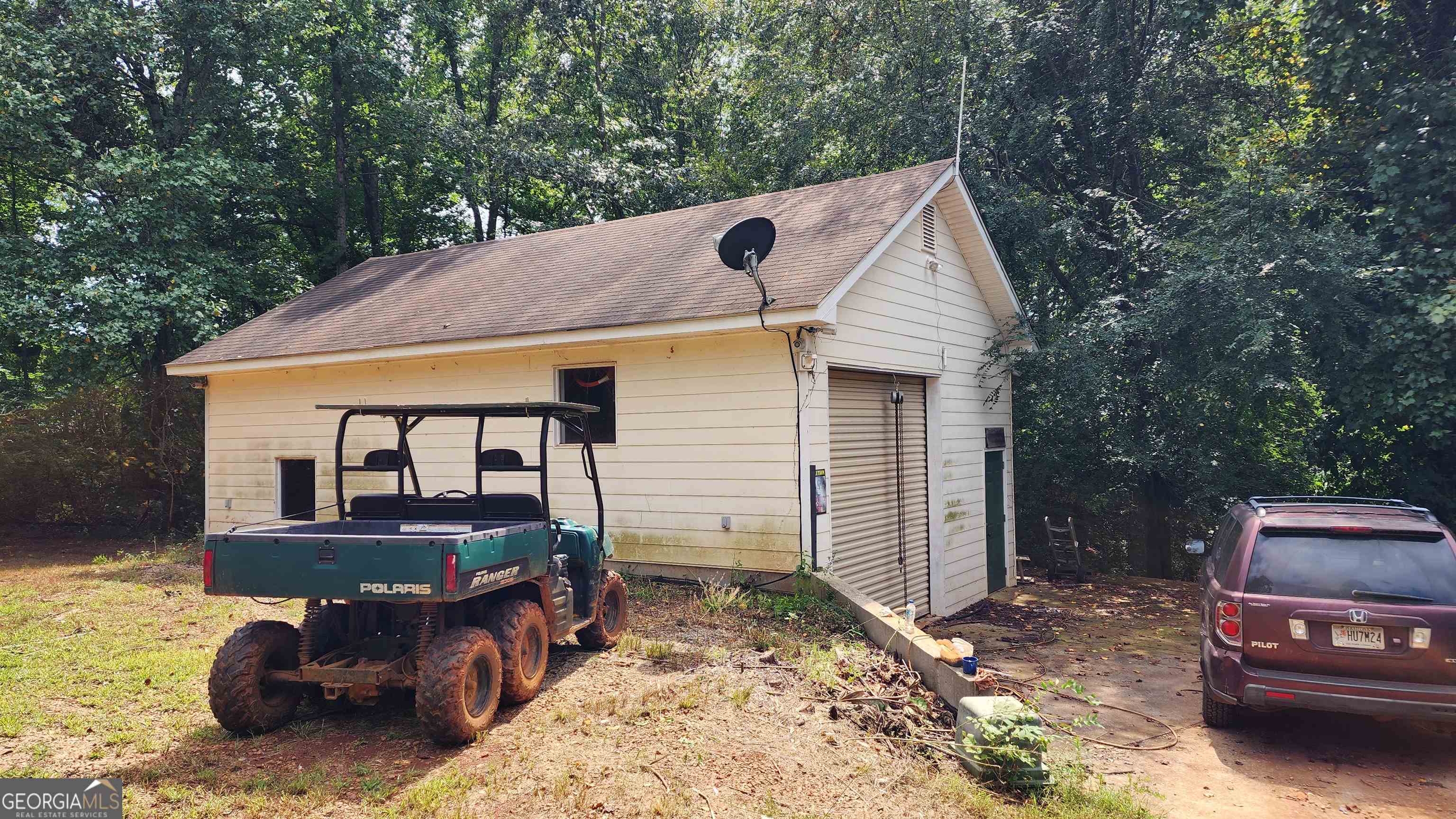 1661 Friendship Road Hoschton GA 30548