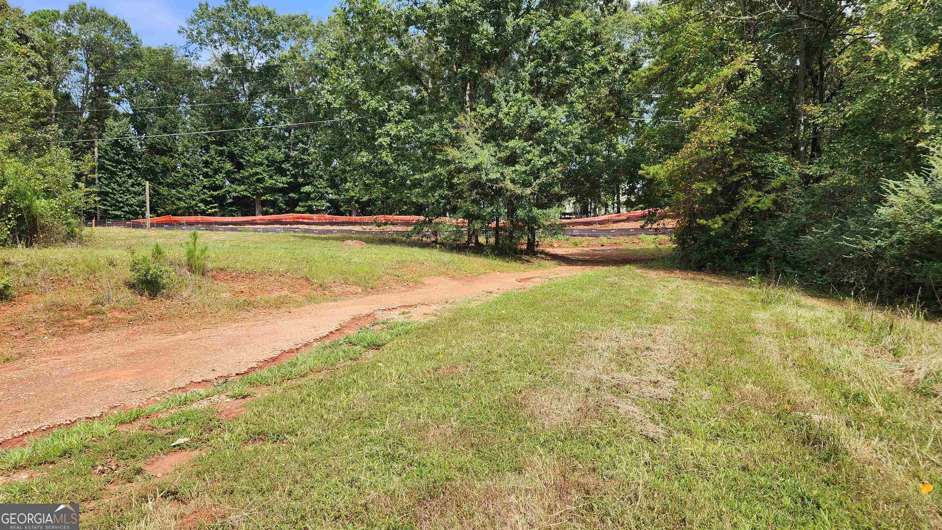 1661 Friendship Road Hoschton GA 30548