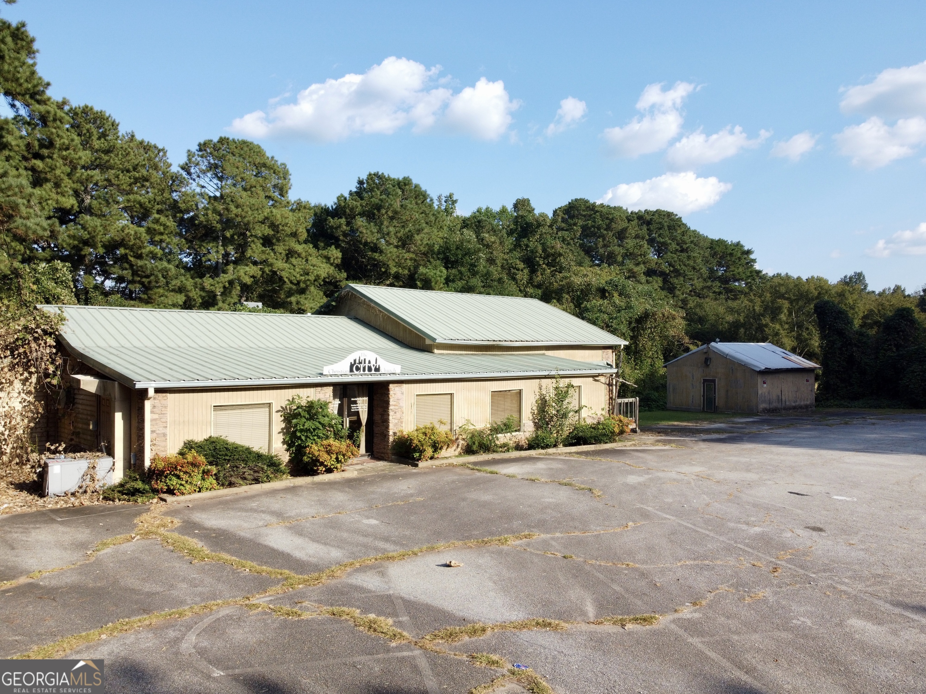10423 Flat Shoals Road Covington GA 30014