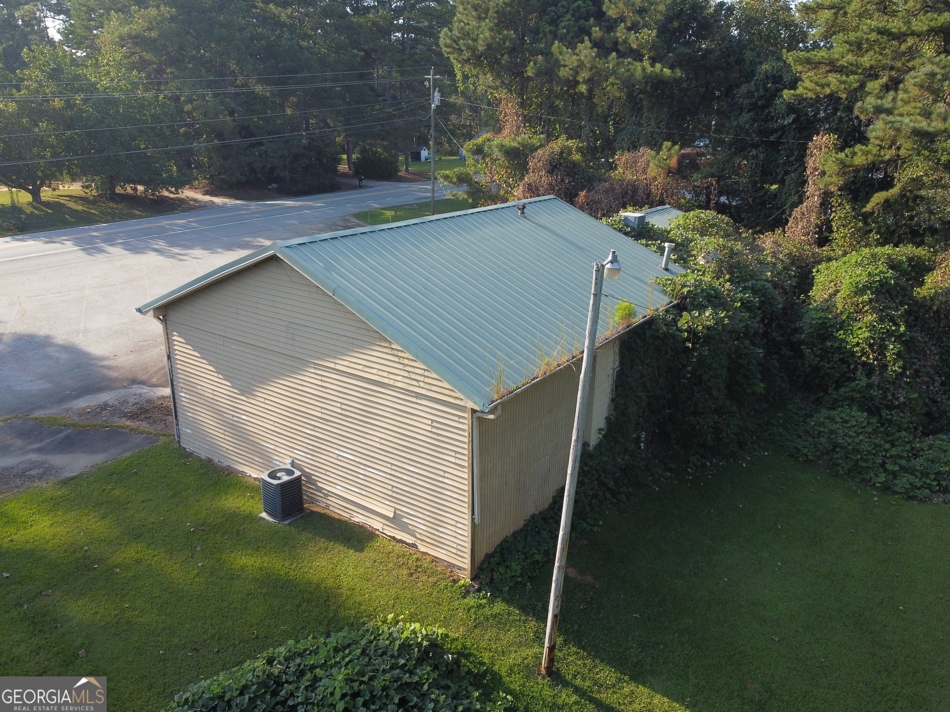 10423 Flat Shoals Road Covington GA 30014