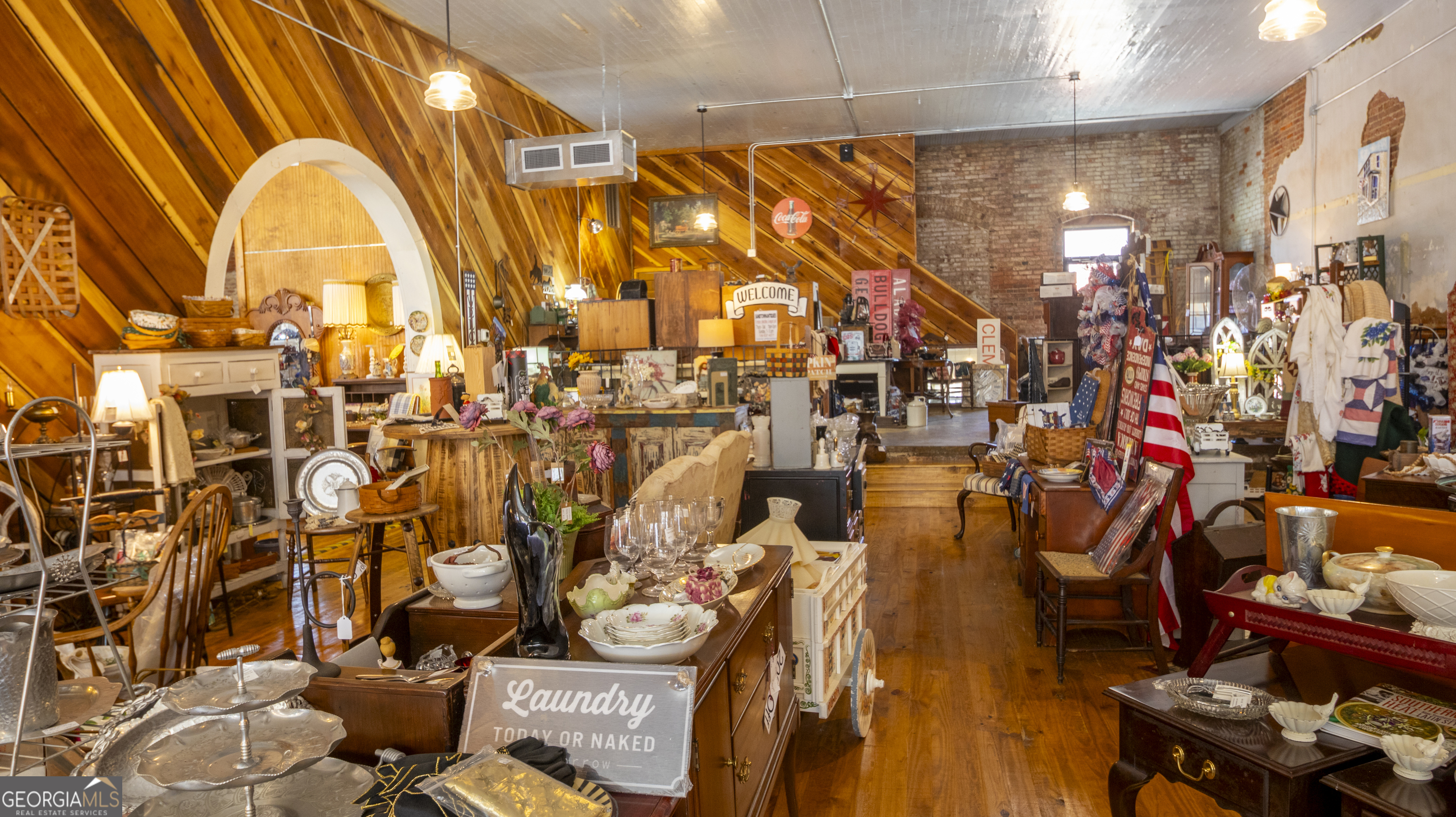 18109 Main Street Woodbury GA 30293