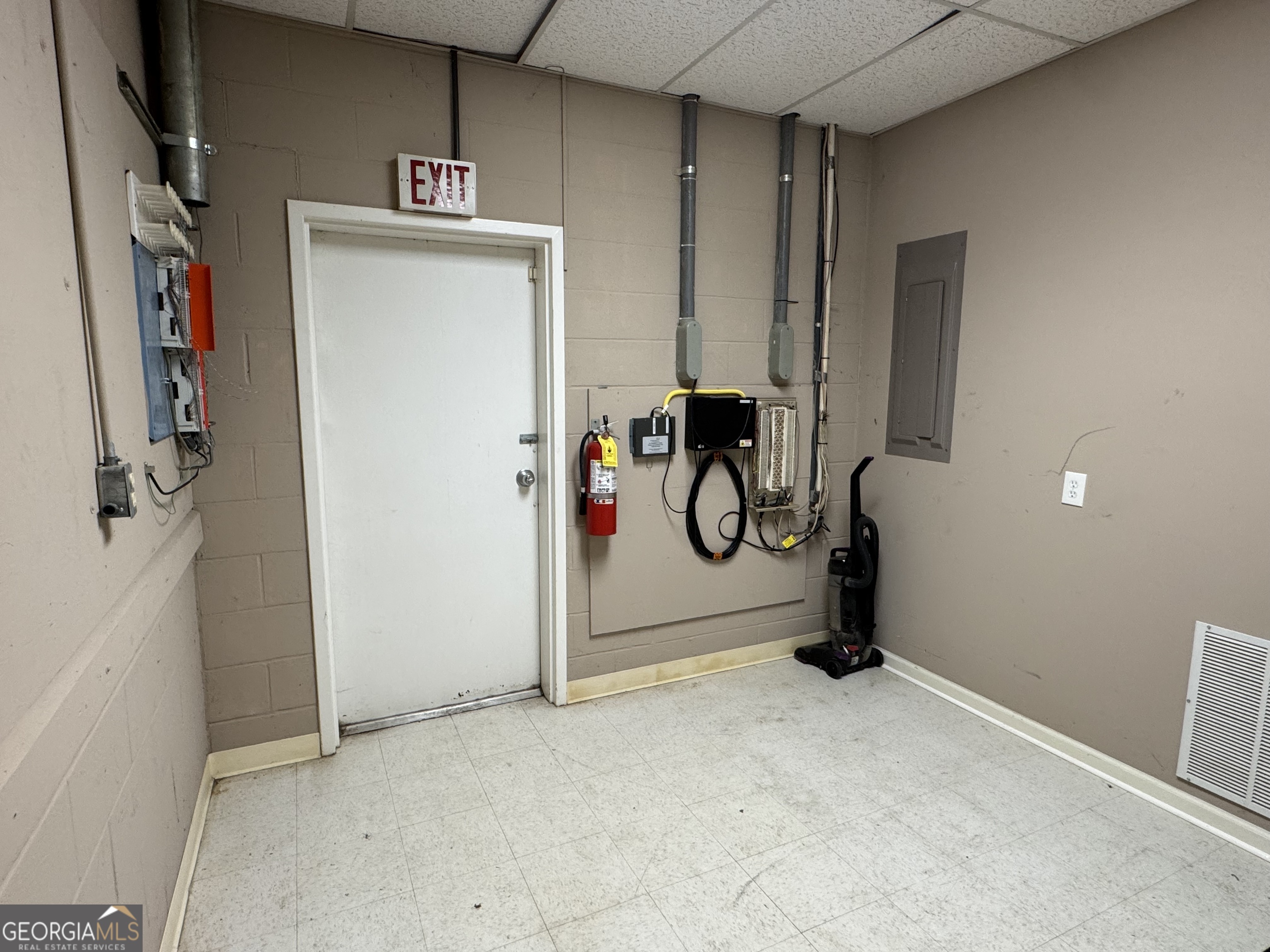 232 Industrial Park Drive Commerce GA 30530