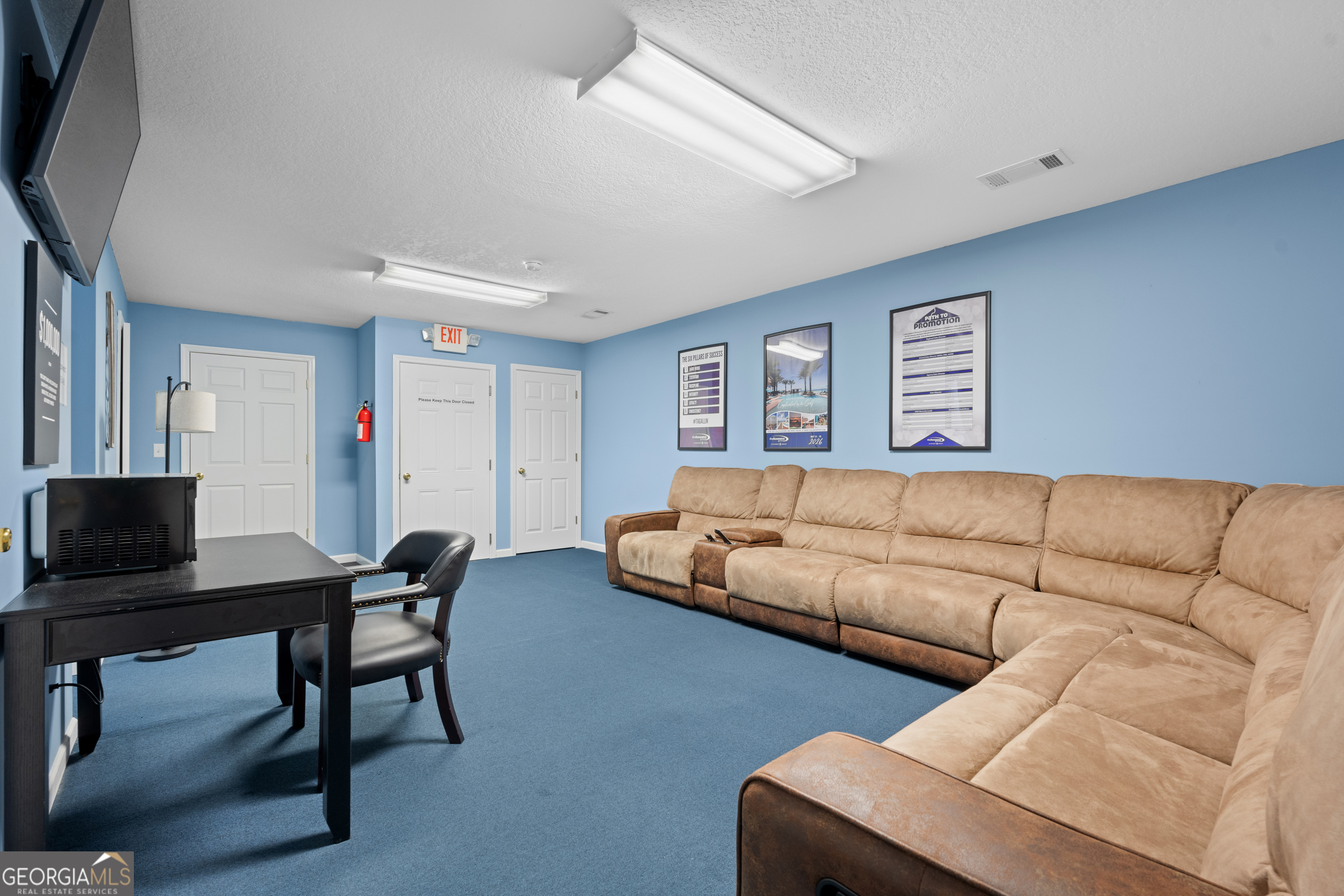 1135 E Hiawatha Street Metter GA 30439