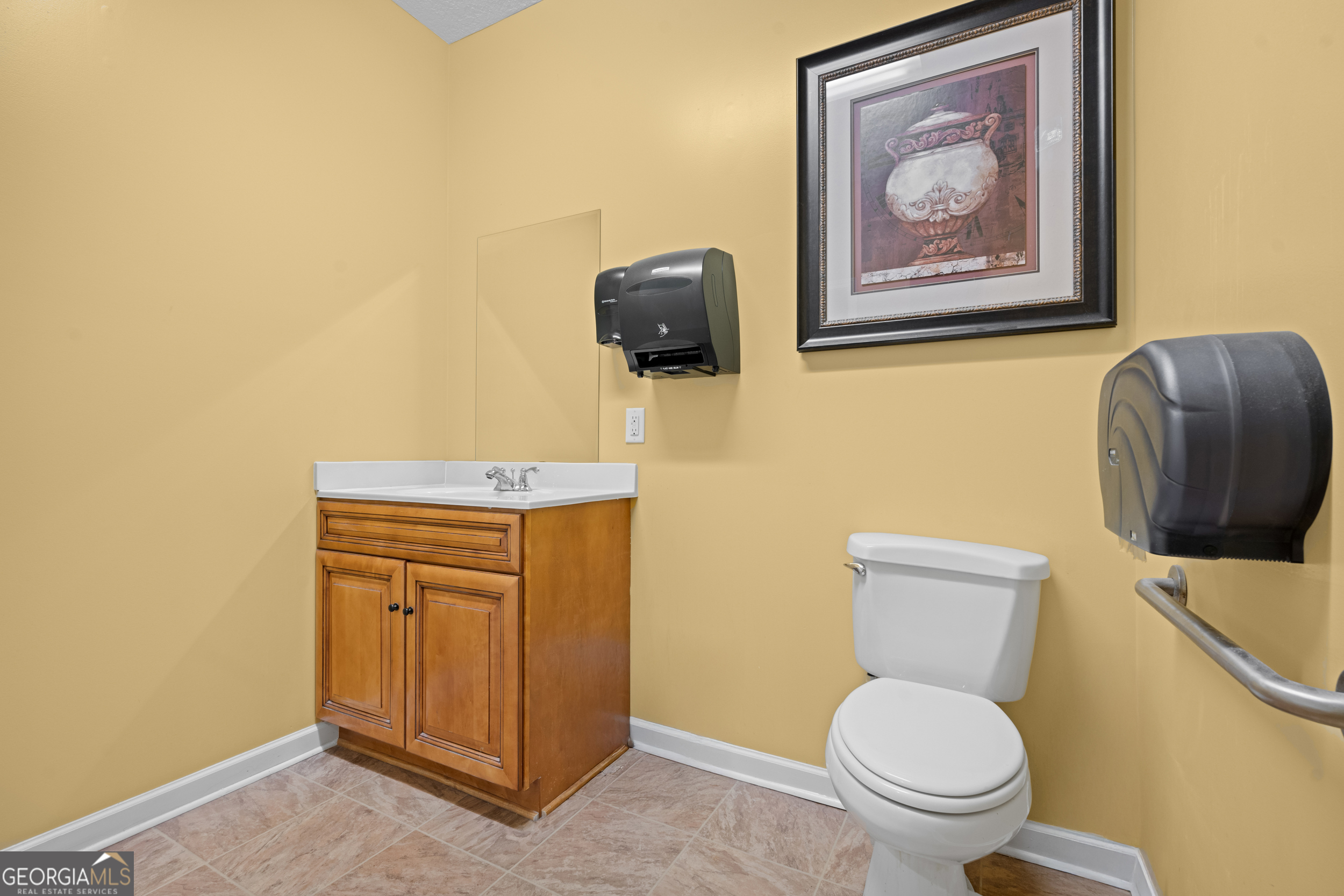 1135 E Hiawatha Street Metter GA 30439