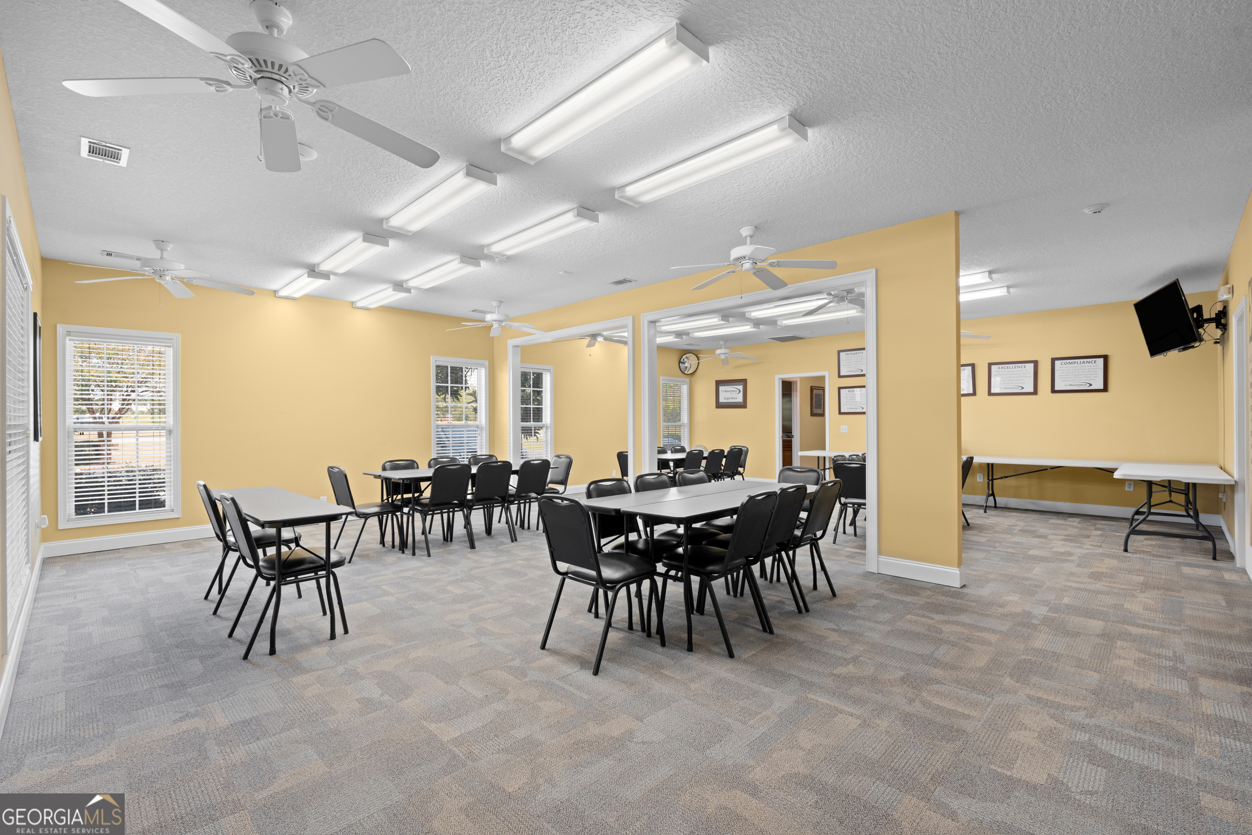 1135 E Hiawatha Street Metter GA 30439