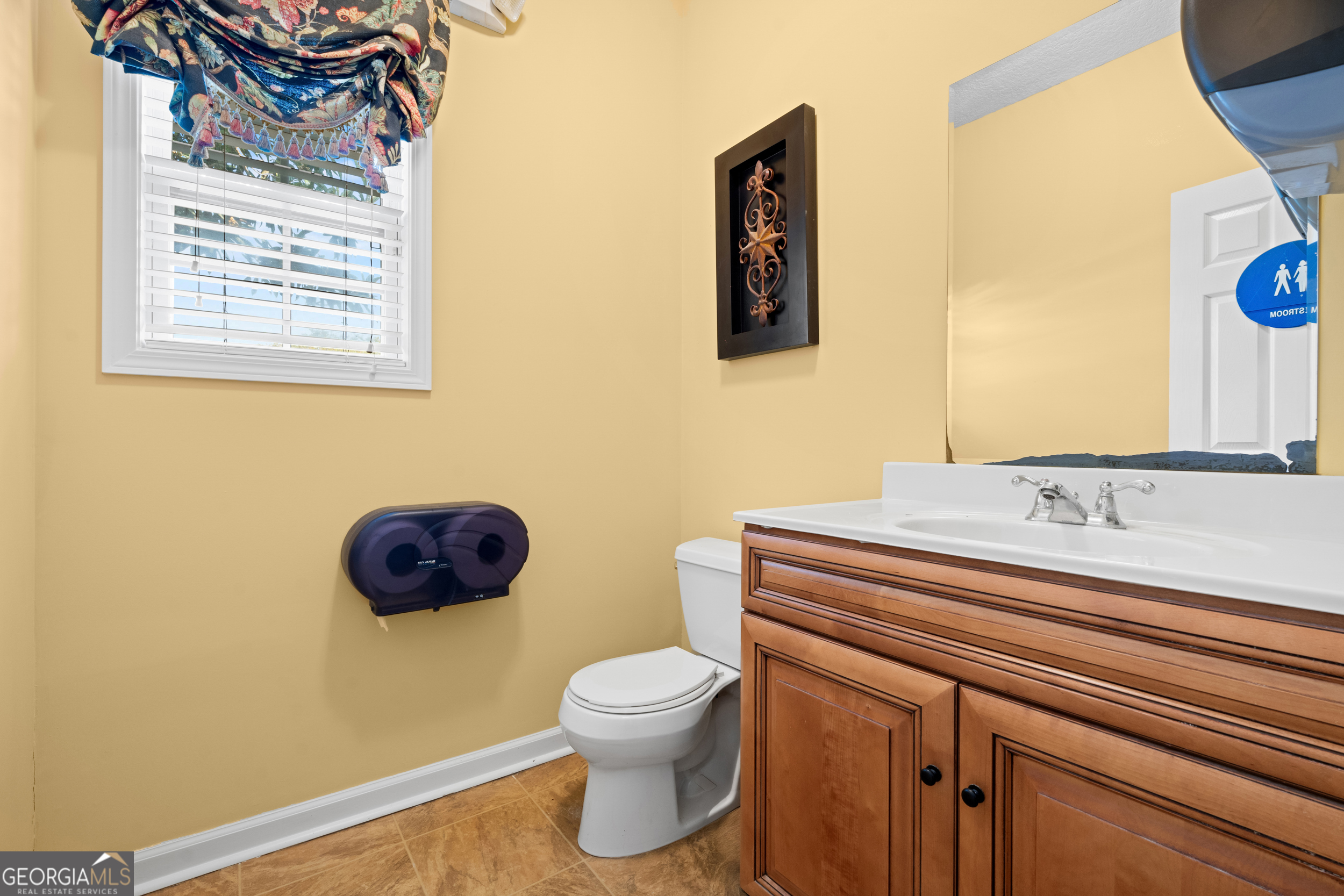 1135 E Hiawatha Street Metter GA 30439