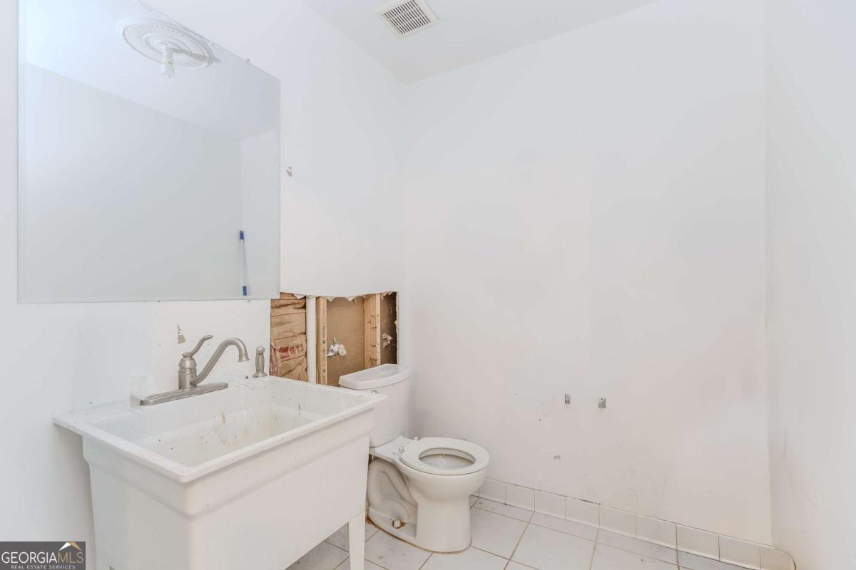 621 Loganville Highway Winder GA 30680
