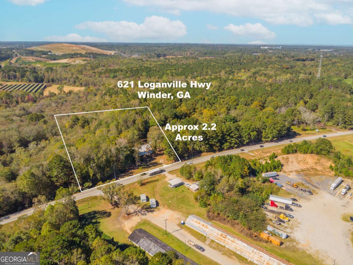621 Loganville Highway Winder GA 30680