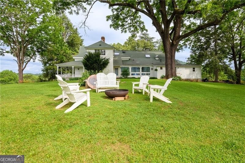 1526 Highway 255 N Sautee Nacoochee GA 30571
