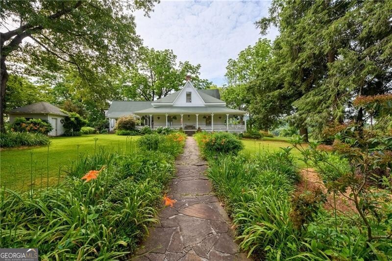 1526 Highway 255 N Sautee Nacoochee GA 30571