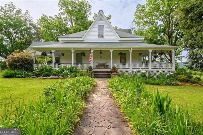 1526 Highway 255 N Sautee Nacoochee GA 30571