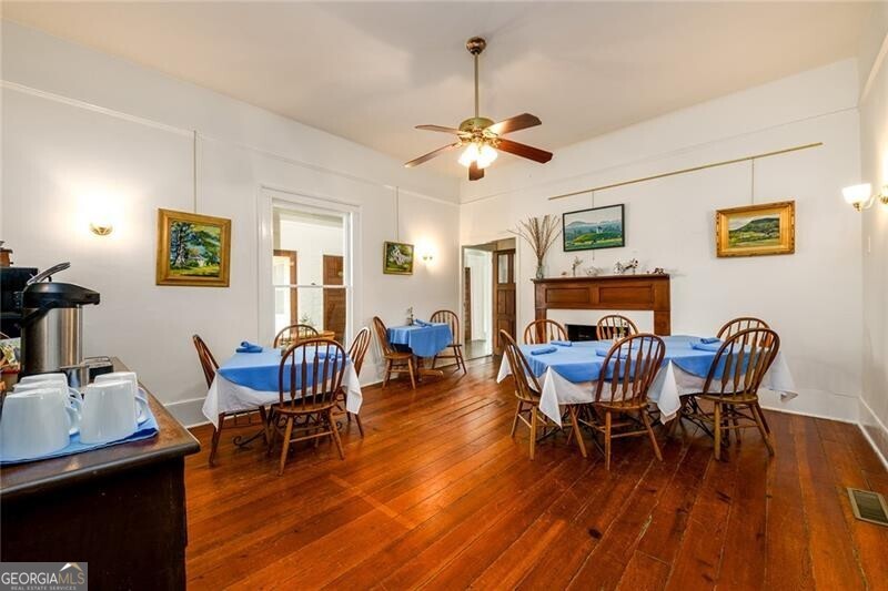 1526 Highway 255 N Sautee Nacoochee GA 30571