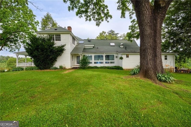 1526 Highway 255 N Sautee Nacoochee GA 30571