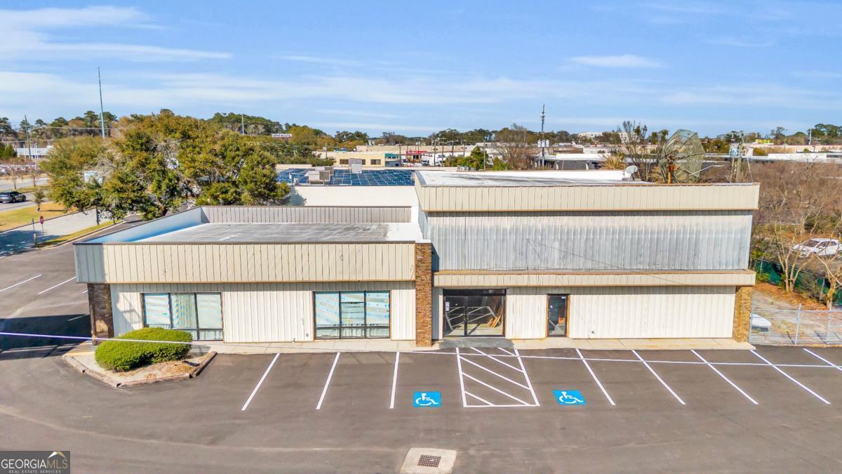 8890 Abercorn Street Savannah GA 31406
