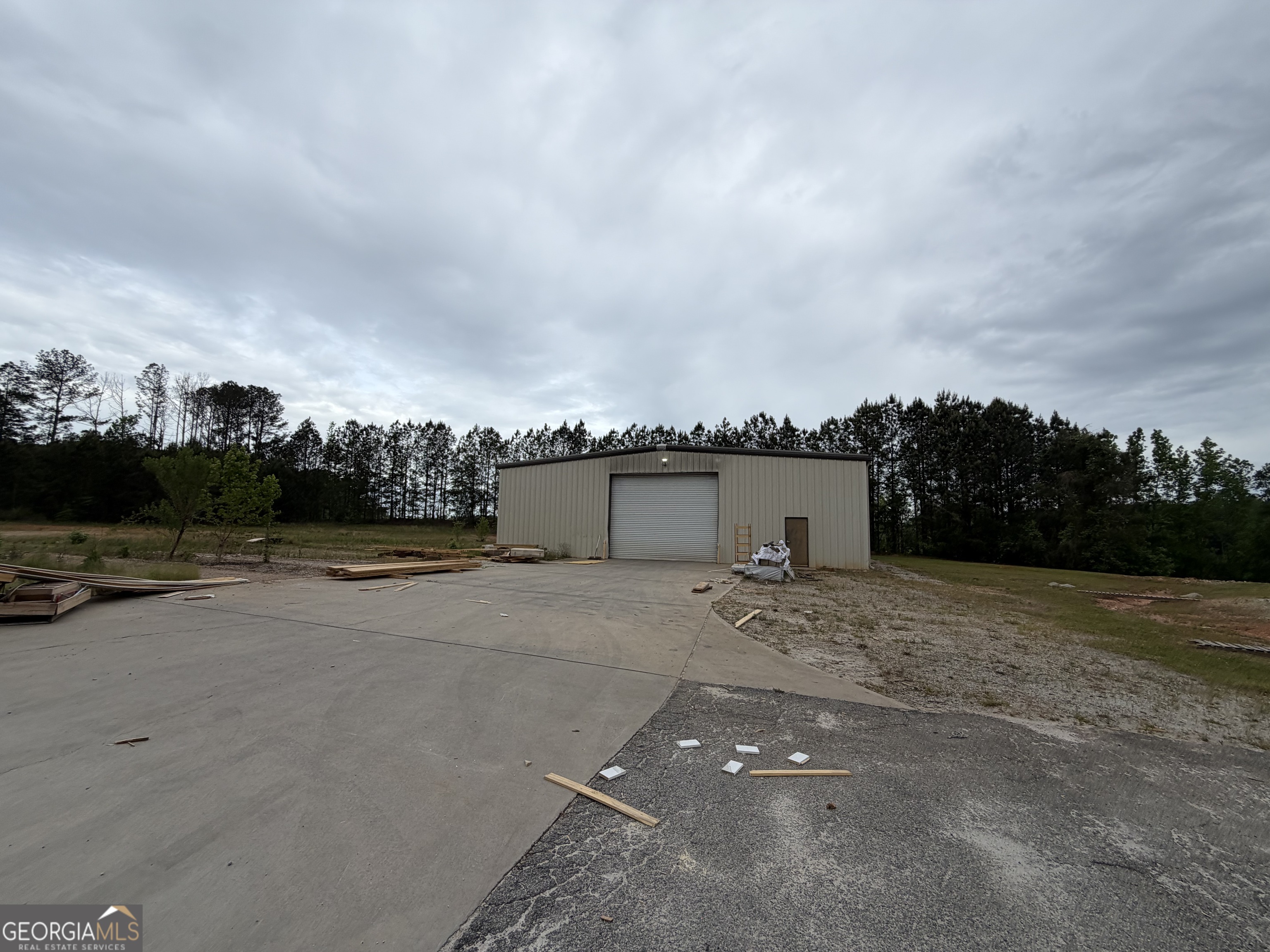 75 Parkway Drive N Zebulon GA 30295