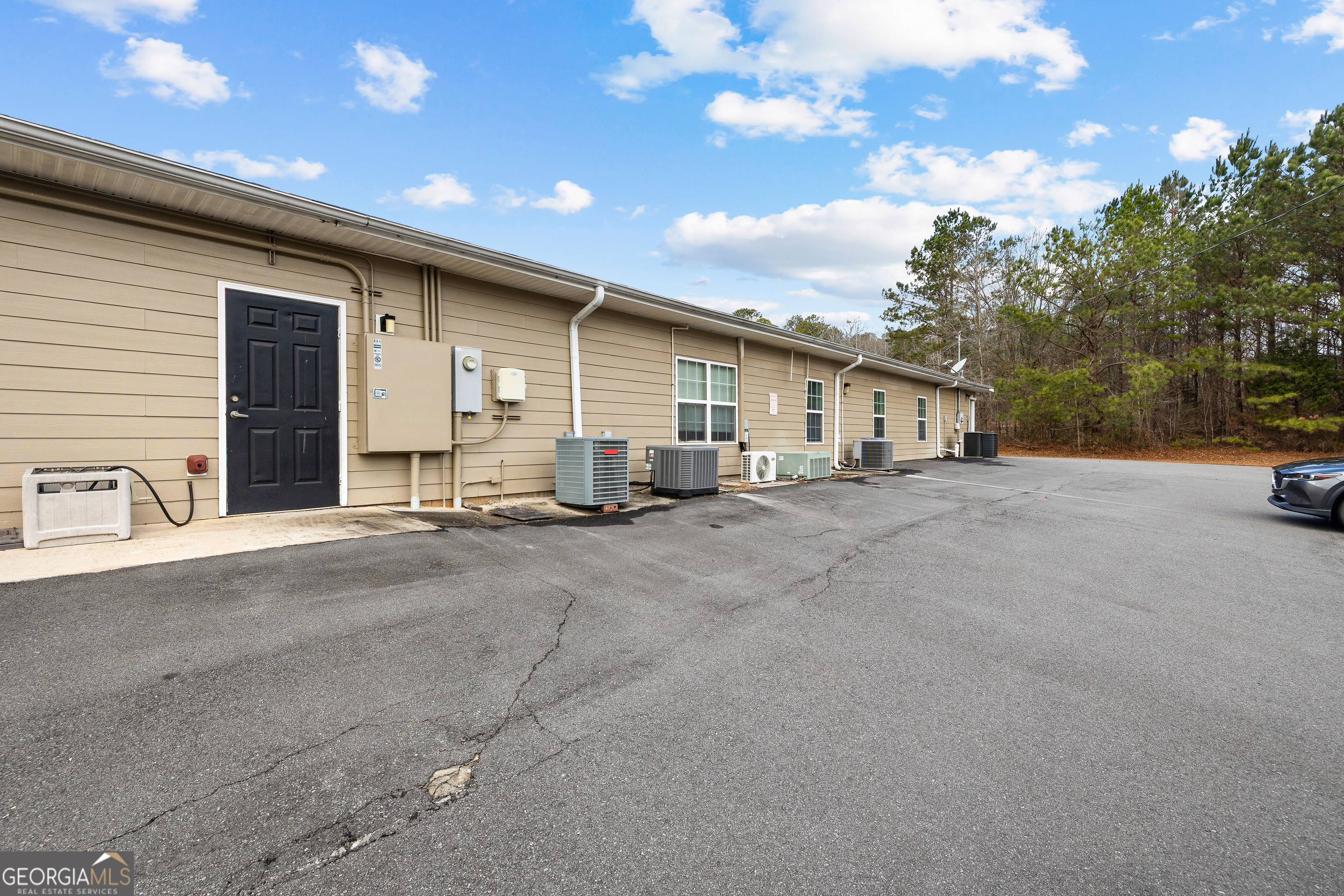 231 Highway 41 N Barnesville GA 30204