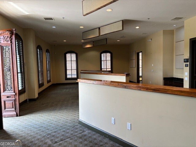 8480 Holcomb Bridge Road Alpharetta GA 30022