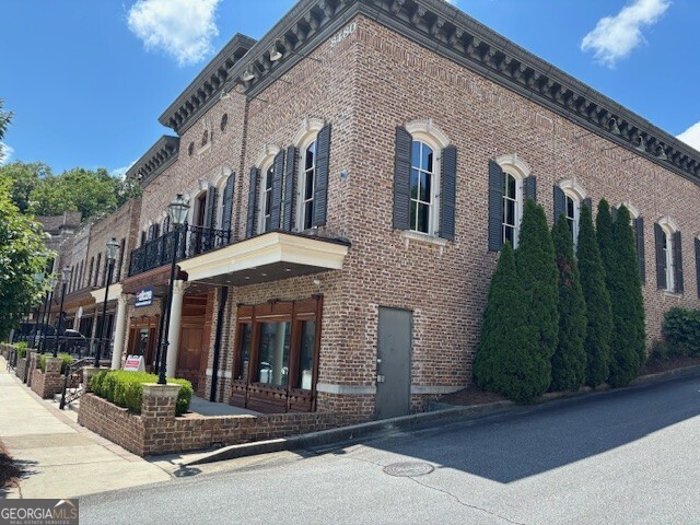 8480 Holcomb Bridge Road Alpharetta GA 30022