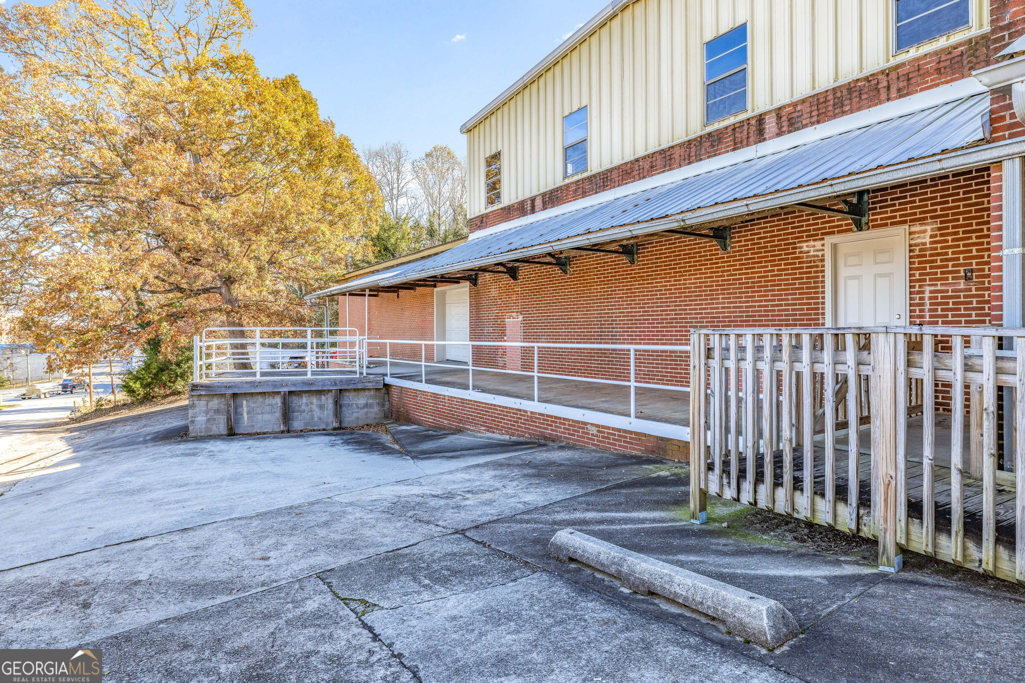 438 Irvin Street Cornelia GA 30531