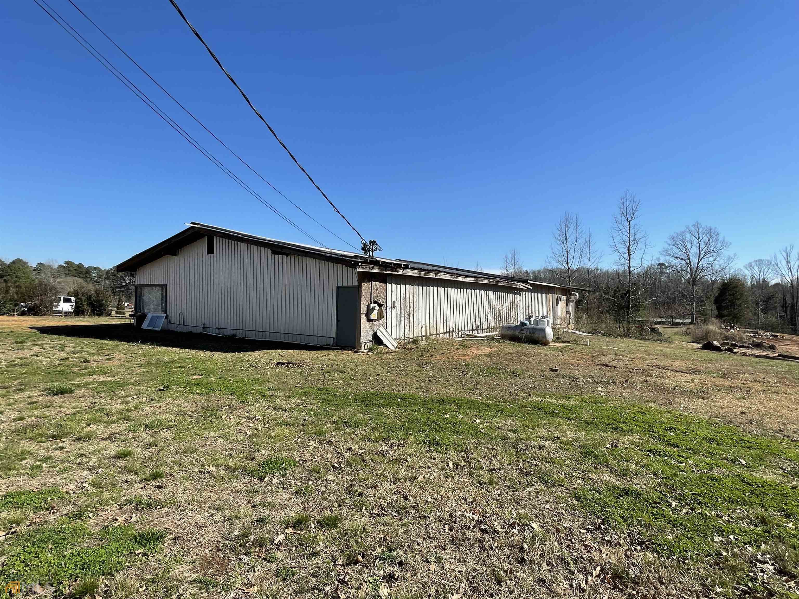 3015 E 166 Highway Carrollton GA 30116