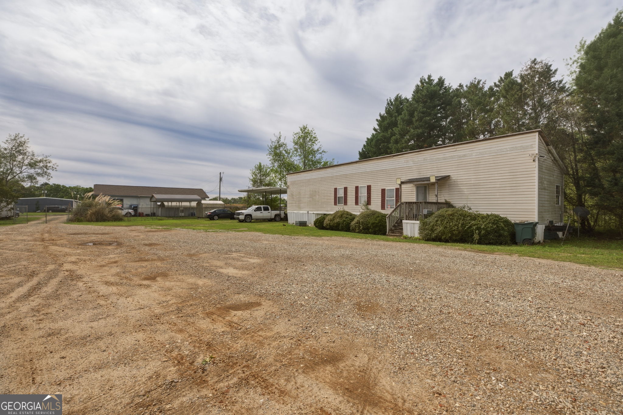 2637 Highway 247 Conn Byron GA 31008