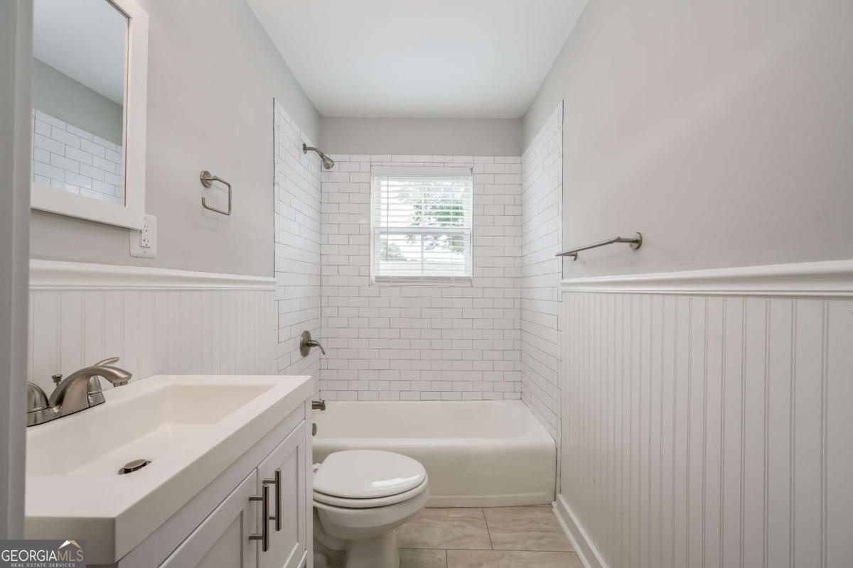 880 Saint Charles Avenue NE Atlanta GA 30306