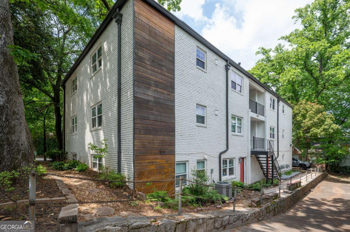 880 Saint Charles Avenue NE Atlanta GA 30306