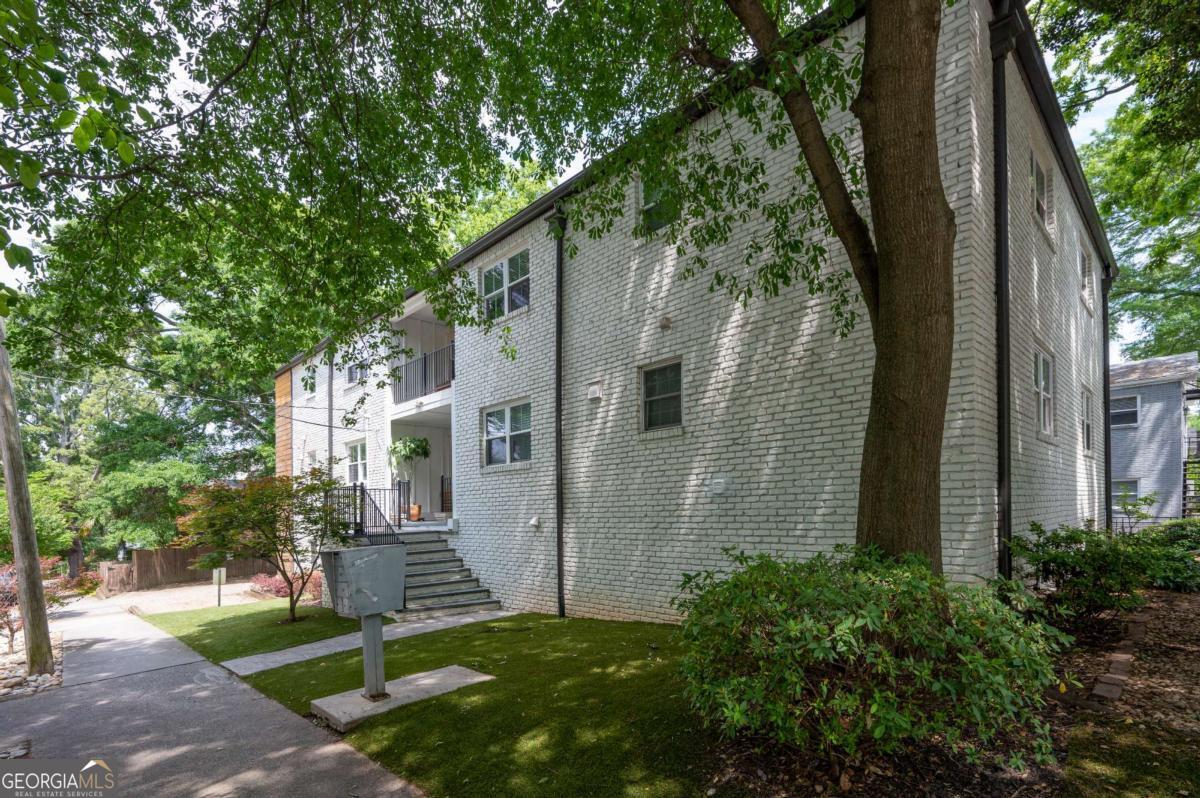 880 Saint Charles Avenue NE Atlanta GA 30306