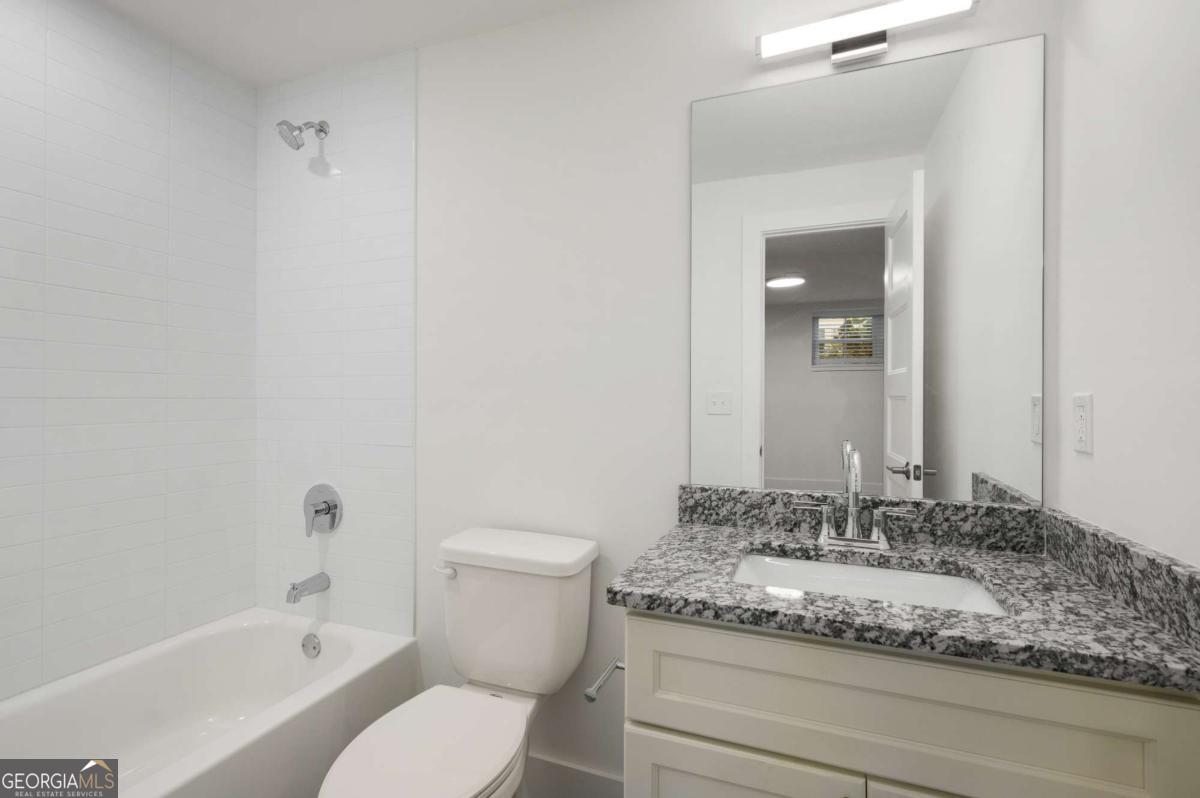880 Saint Charles Avenue NE Atlanta GA 30306