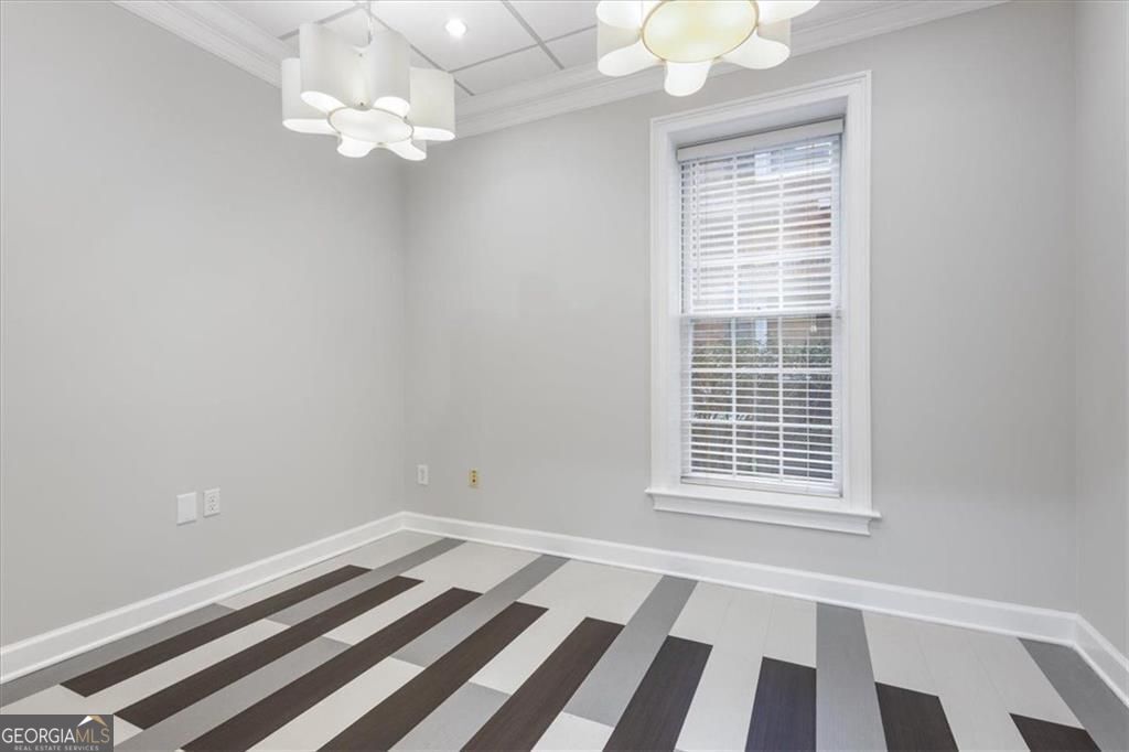 5064 Roswell Road Sandy Springs GA 30342
