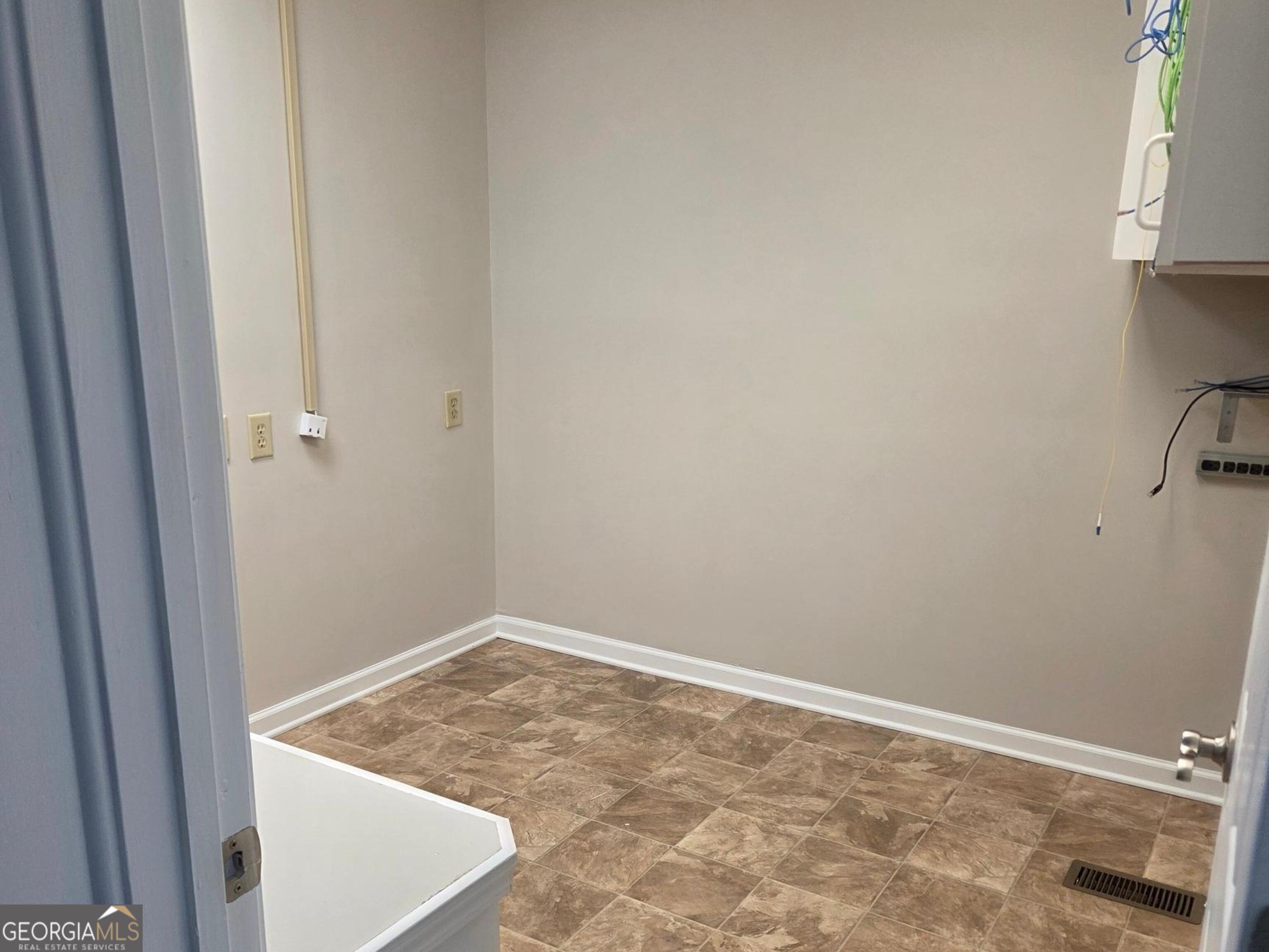 293 N Broad Street Winder GA 30680