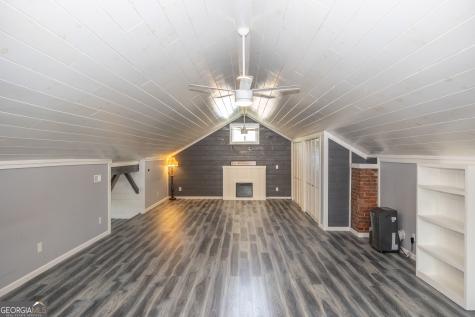 32 Toccoa Avenue Mccaysville GA 30555