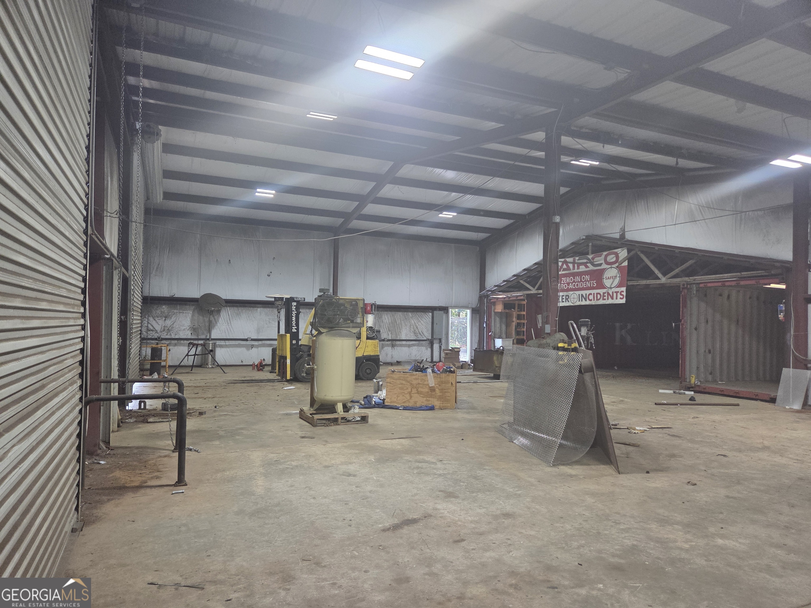 1563 W Cherry Street Jesup GA 31546