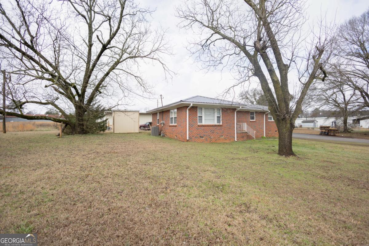 226 Dovetown Road Royston GA 30662