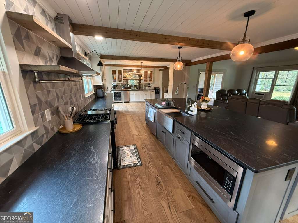 1463 Kellogg Creek Road Acworth GA 30102