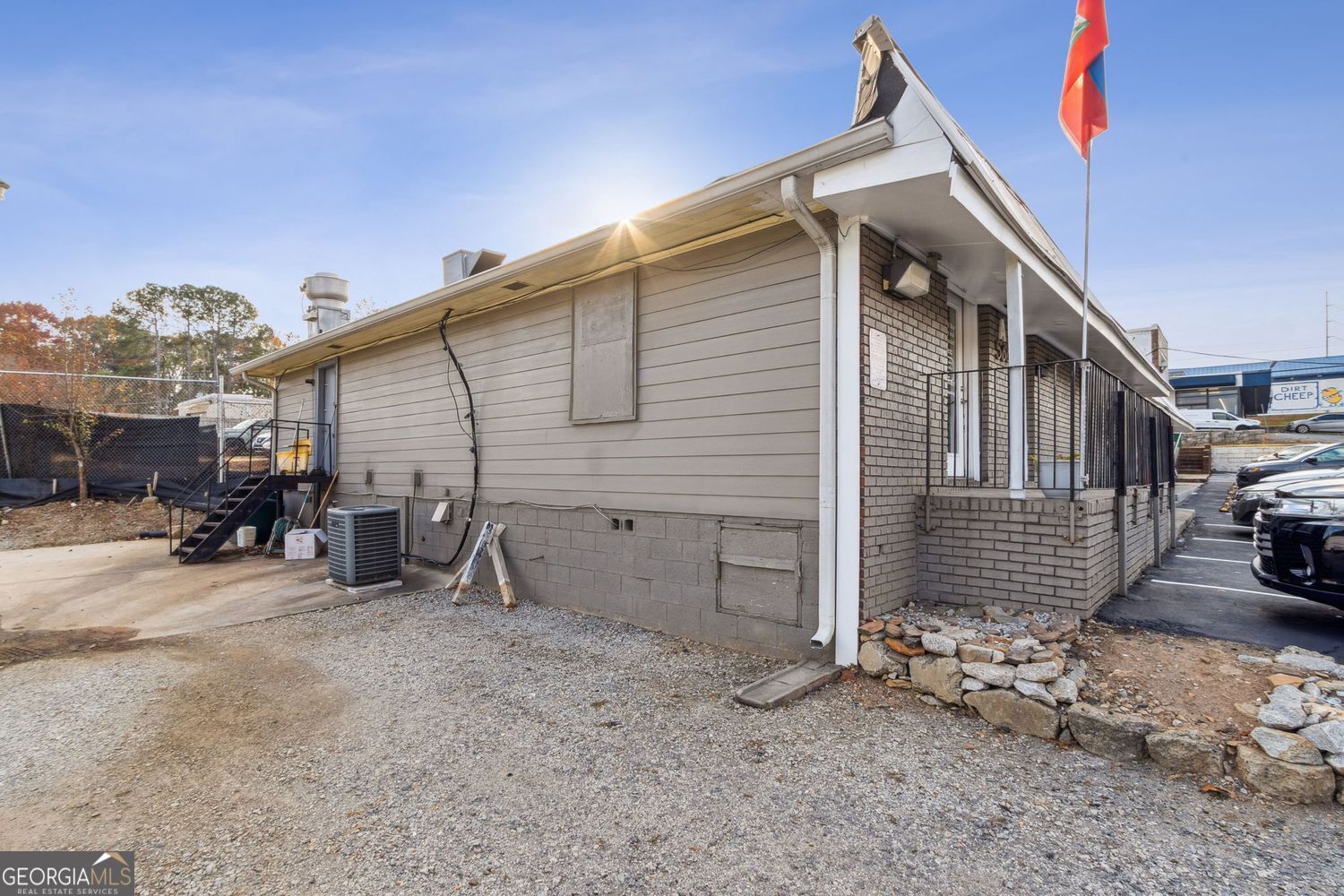 560 Windy Hill Road SE Smyrna GA 30080