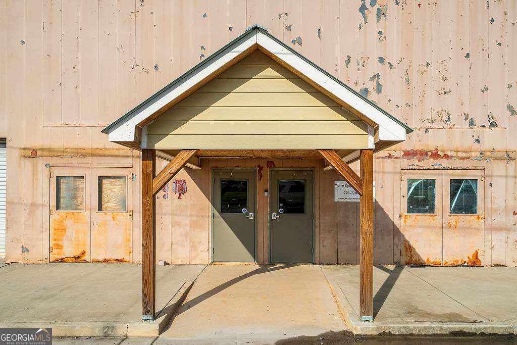 3366 Pine Log Road Rydal GA 30171