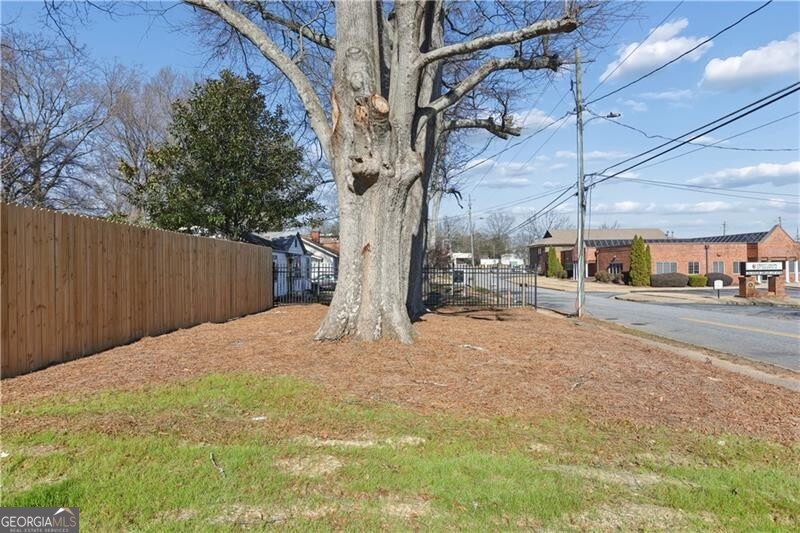 130 South Avenue SE Marietta GA 30060