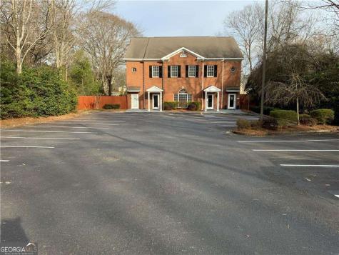 935 Forrest Street Roswell GA 30075