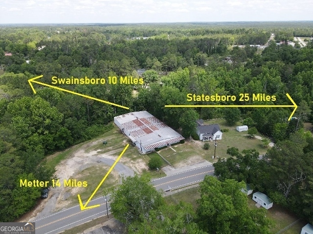 418 S Railroad Avenue Twin City GA 30471