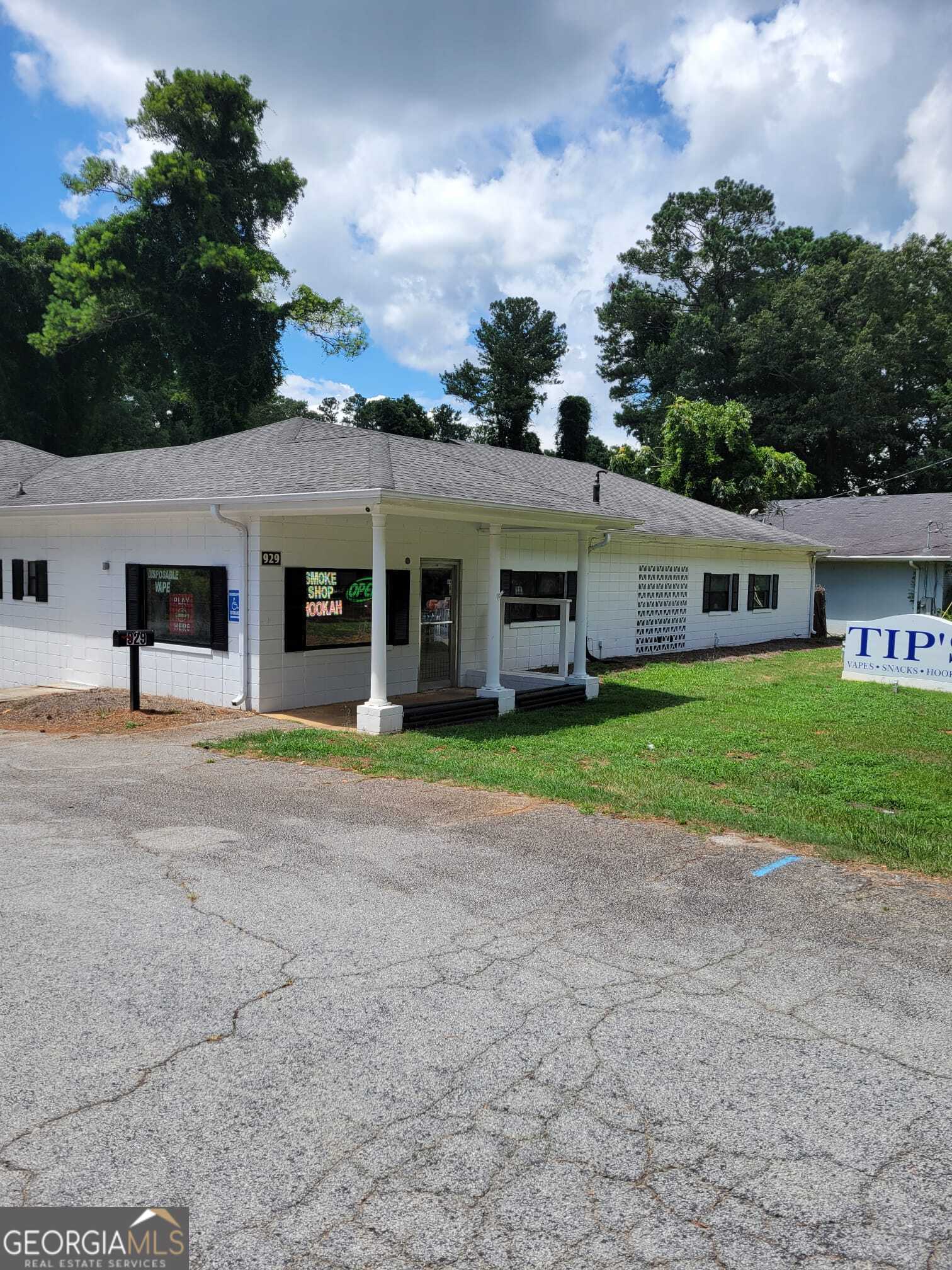 929 S Hill Street Griffin GA 30224